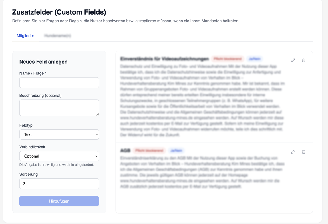 Der Bereich „Zusatzfelder (Custom Fields)" mit dem Formular „Neues Feld anlegen" links und bereits angelegten Feldern rechts, gekennzeichnet mit ihrer Verbindlichkeit